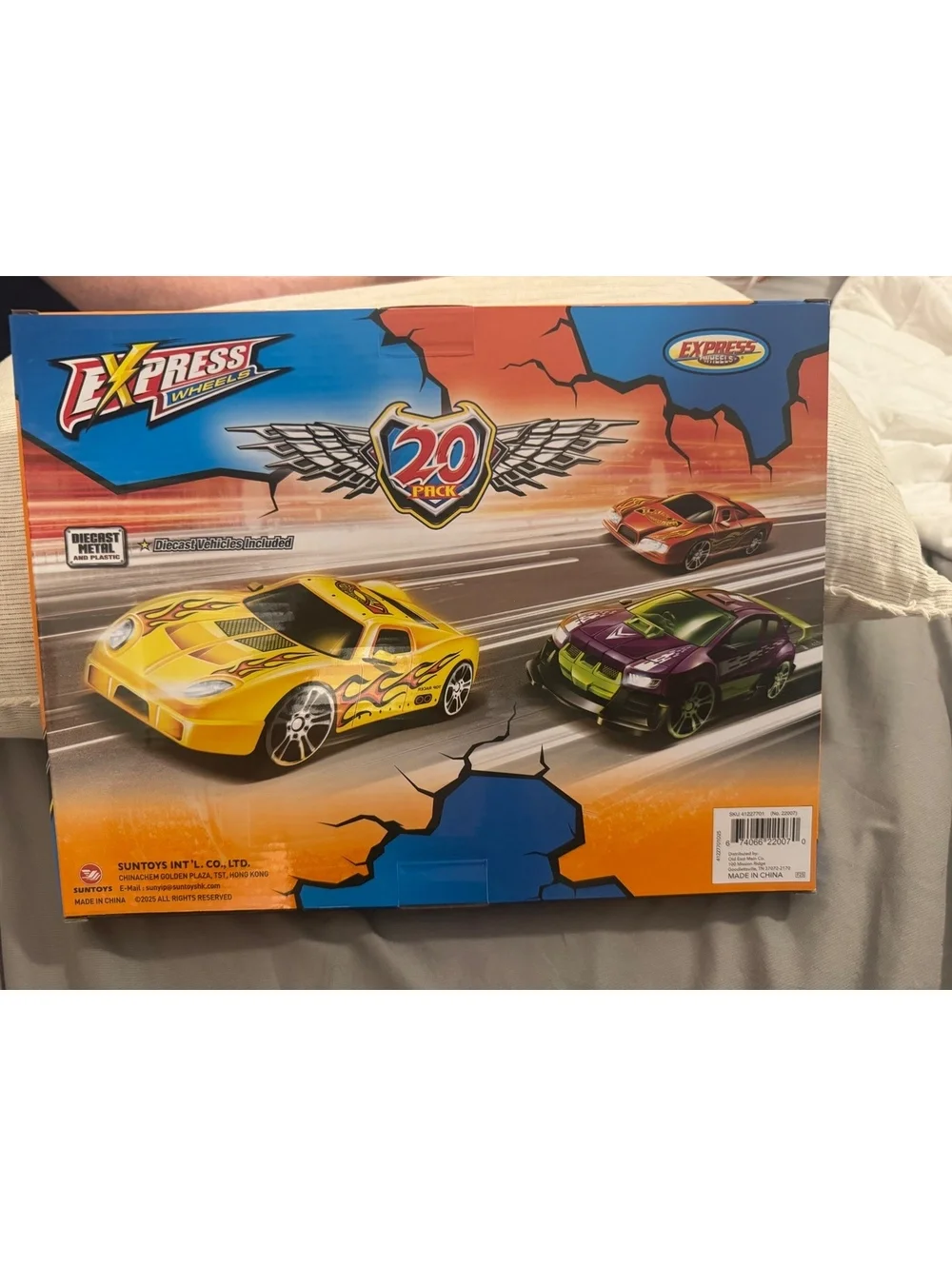 Express Wheels 20 Pack Diecast Metal Toy Cars Set